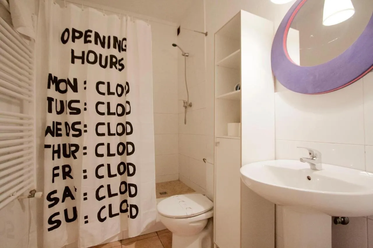 Charm Rambla Catalunya Apartment Barcelona